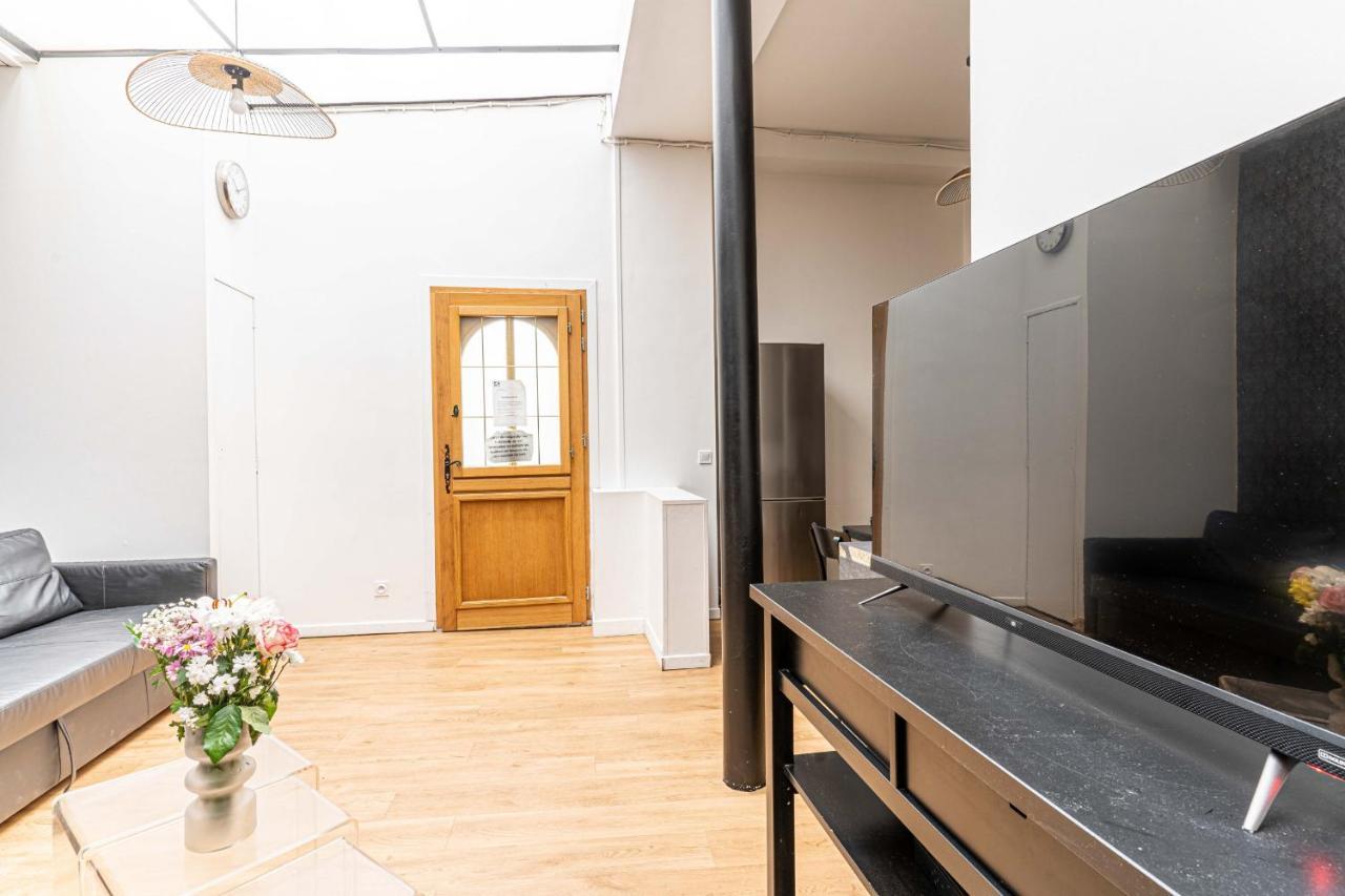 08 Design Flat Republique Apartment Paris Bagian luar foto