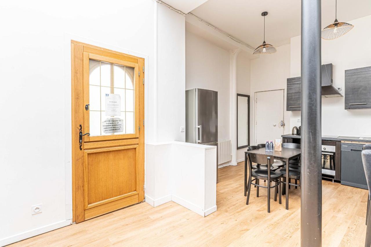 08 Design Flat Republique Apartment Paris Bagian luar foto