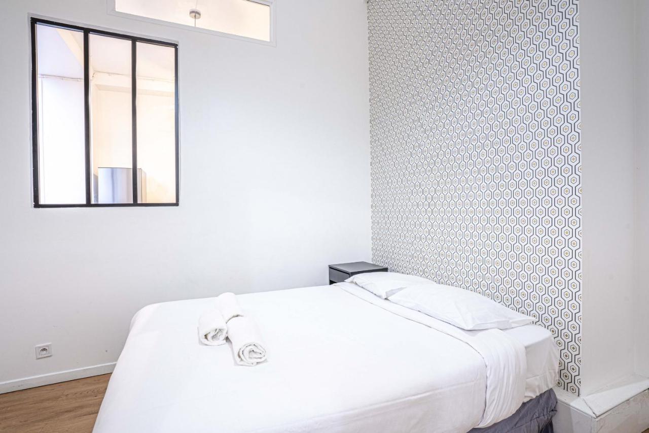 08 Design Flat Republique Apartment Paris Bagian luar foto