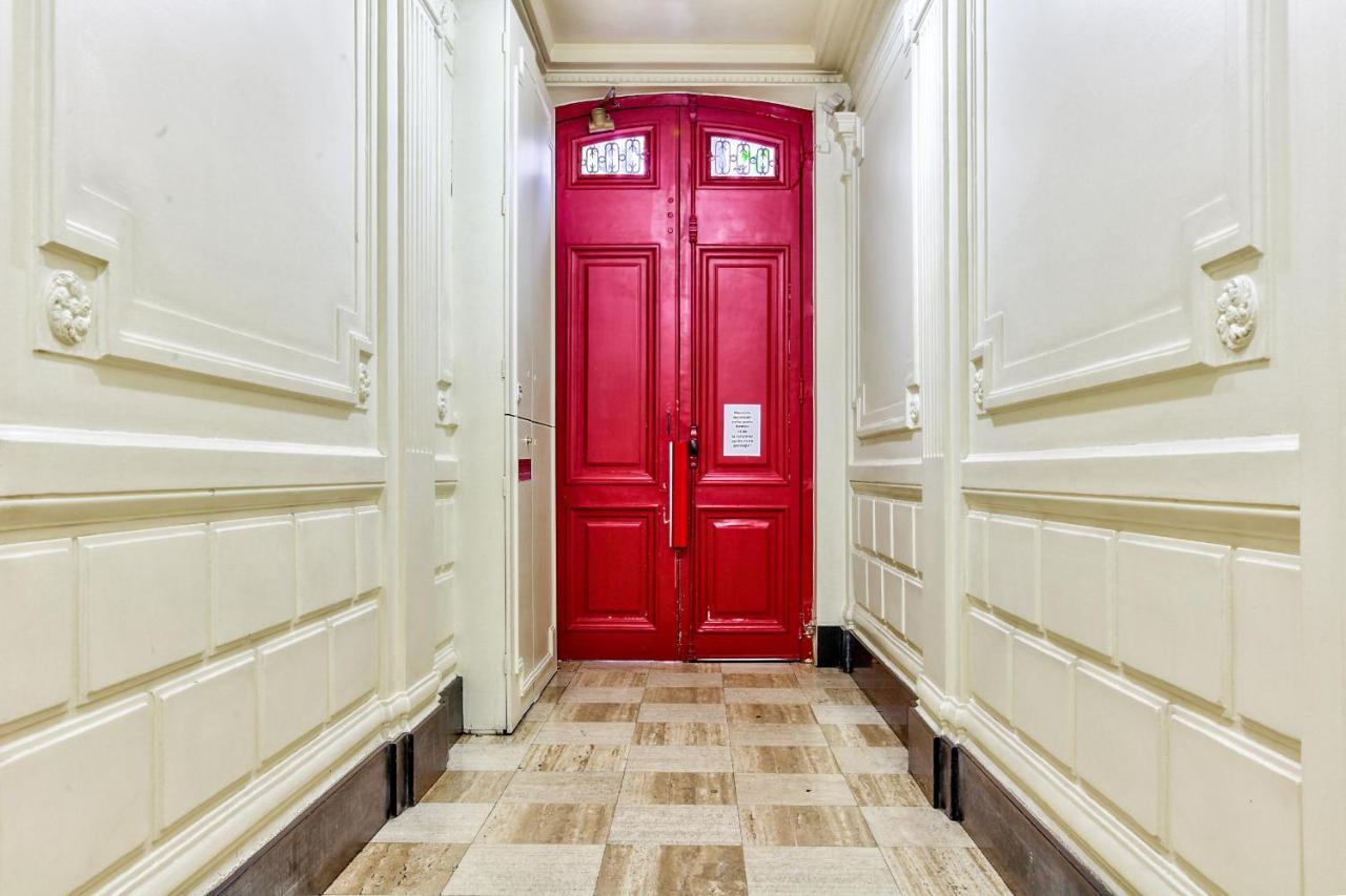 08 Design Flat Republique Apartment Paris Bagian luar foto